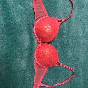 Victoria’s Secret Push-up Bra